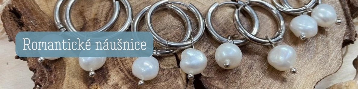 Náhrdelníky z říčních perel